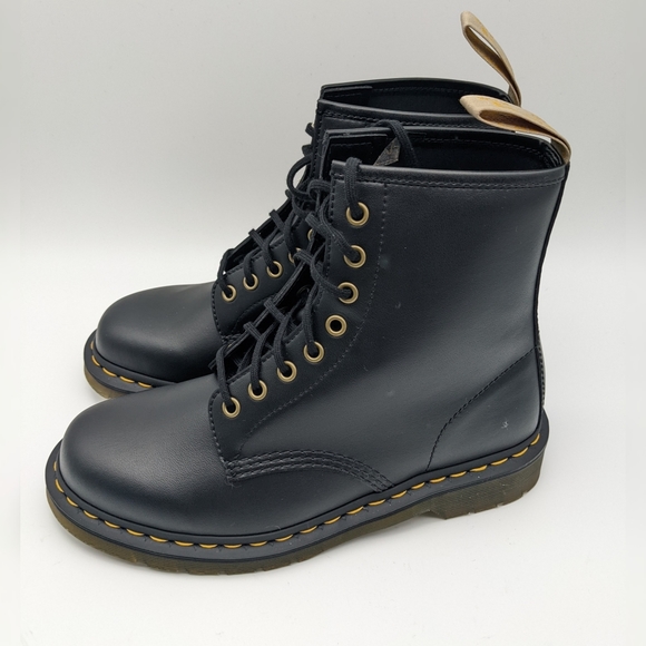 🆕DR. MARTENS Vegan 1460-9 - Picture 4 of 16